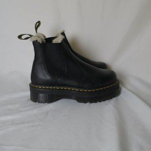 Dr Martens  9676 Women's Faux Fur Lined Chelsea Boots